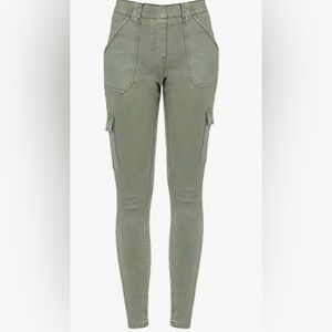 SPANX Women's Stretch Twill Ankle Cargo Pants